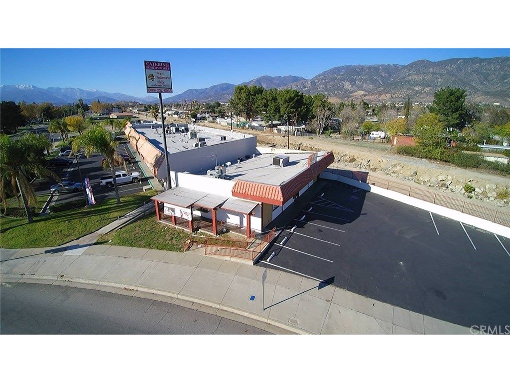 1040 W 40th St, San Bernardino, CA 92407